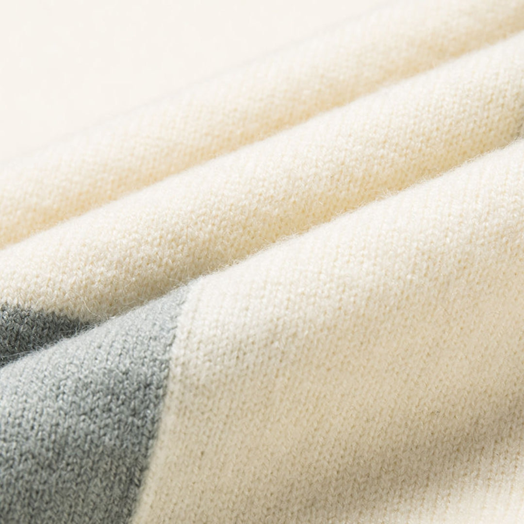 Zurich Winter Pullover