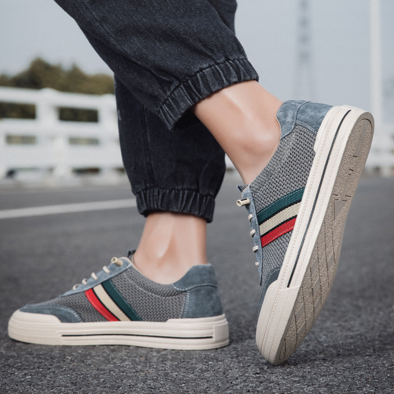 Nova Vibe Sneakers